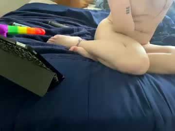 female cam girl peachyjade4 image #3965653