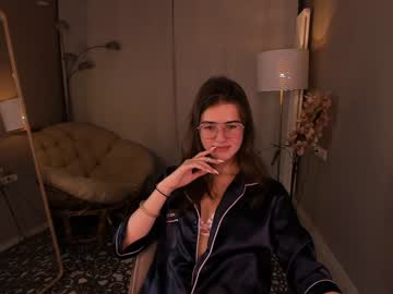 female cam girl zlata_luna image #428303