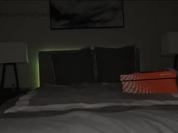 female cam couple ari_lovexo image #1235201