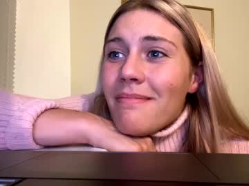 bambis_honeypot  female  webcam