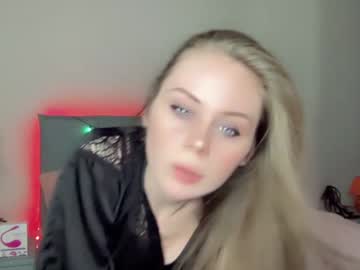 female cam girl 01lu image #1125314