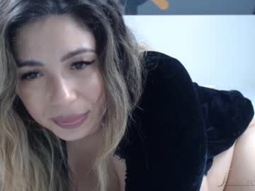 female cam girl sexycreolyta4u image #1231076