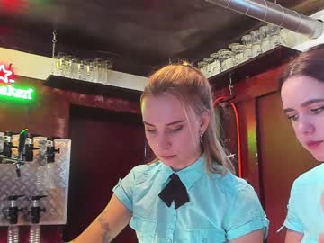 female cam couple dirtypub image #1612999