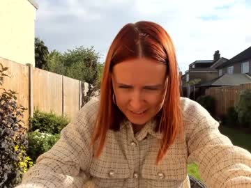 female cam girl eatmypie69 image #2595441