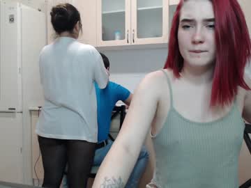 female cam couple renae_tom image #1066594