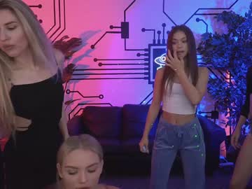 female cam couple anabel054 image #2389696