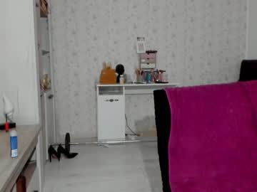 female cam girl charlotte2896 image #1743417