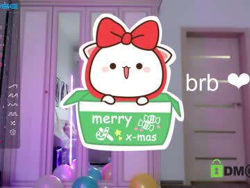 female cam girl small_blondee image #3396944