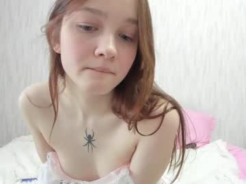 female cam couple nico_favtoy image #3972749
