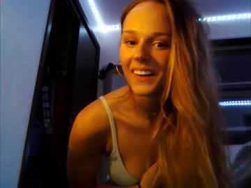 female cam couple prettypoliteladies image #3936167