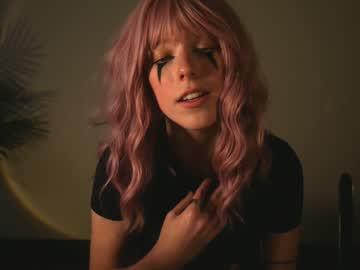 female cam girl sisypheanlove image #3737108