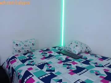 female cam couple kalixo_and_george image #1336274