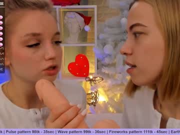 female cam couple huntertiana image #785769