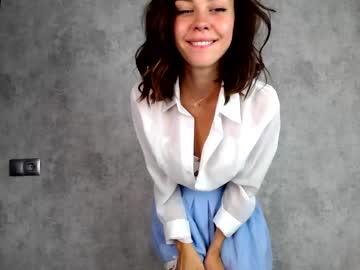 female cam girl nika_lodge image #2667875