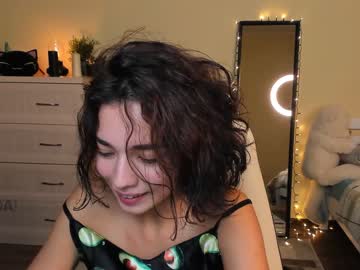 female cam girl ella_flar_ image #2818700