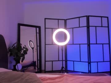 bamby_bo  female  webcam