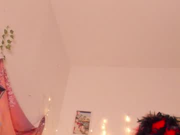 female cam girl kaveskiki image #1305180