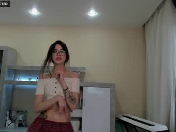 female cam girl din_star image #2794599