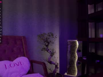 female cam girl karrin image #3753003