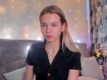 female cam girl sharonmorgans image #3390263