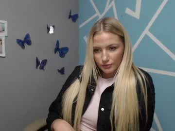 female cam girl shy_zorii image #1289243