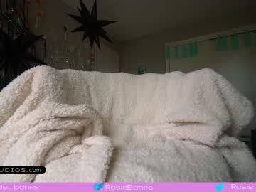 female cam girl rosiebones image #2927048