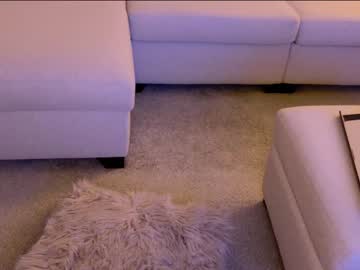 female cam girl myassistant image #3223236