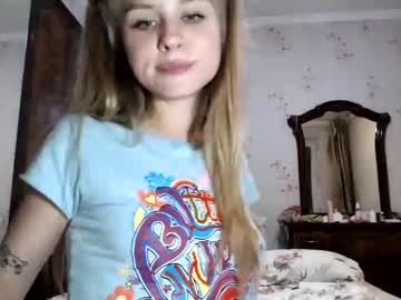 female cam couple ellie_mcqueen image #1871850