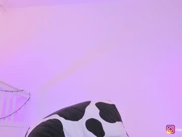 female cam girl mango_shake image #1004377
