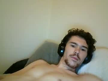 female cam man manwithaweapon image #211660