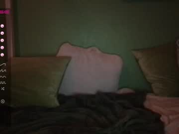 female cam girl kittenkissesxo image #1266395