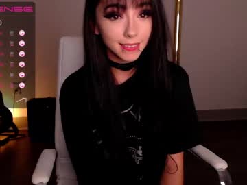 female cam couple sofiaswetdreams image #272660