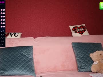 female cam girl fallen_angel_18 image #953673