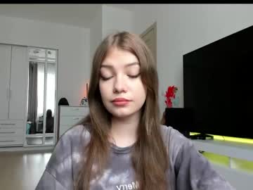 female cam girl milana_j image #2731716