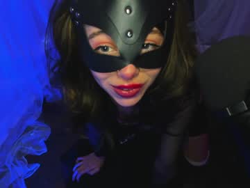 cryptic_cutie  female  webcam
