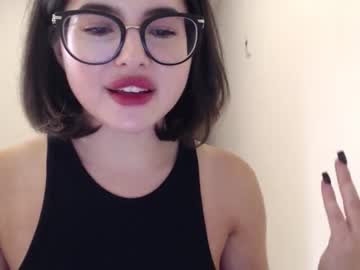 female cam girl playnofuckinggames image #3616529