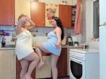 female cam couple juliana35 image #1470953