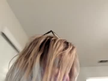 female cam couple julesmorgan image #430820