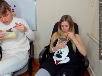 female cam couple anna_jason image #3720333