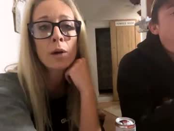female cam couple jess_glamis96 image #2171503
