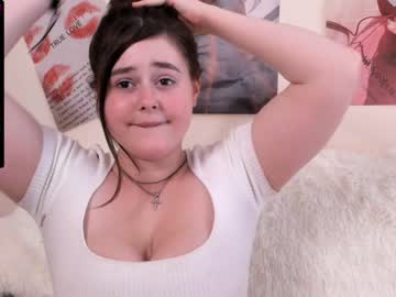 female cam girl emilia_me image #1619580