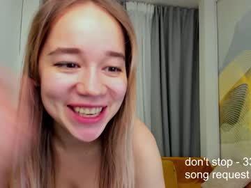 female cam girl kristycoy image #3381117
