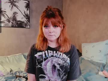 female cam girl alicewonder_99 image #447971