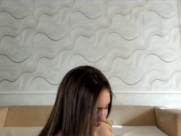 female cam girl alisa_foxxx image #2040354