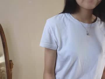 female cam girl albertaedgington image #4010429