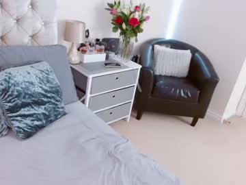 female cam girl myassistant image #509782