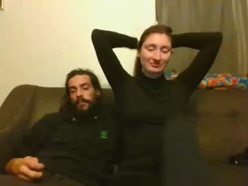 female cam couple spillthewine420 image #1400883