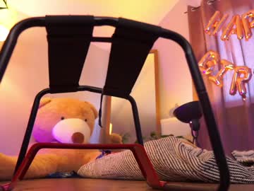 female cam girl juicyandthepussyblvd image #2201115