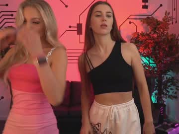 female cam couple anabel054 image #2684941