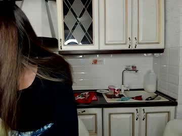 female cam couple family_intrigue image #599065